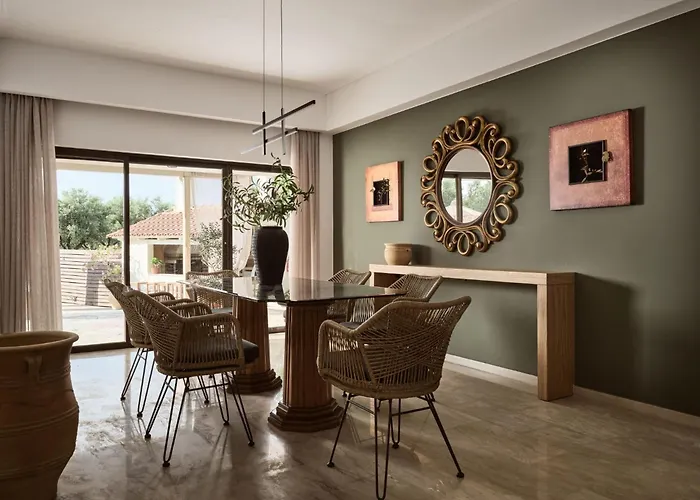 La Maison Du Maire - Luxury Villa With Private Pool, By Zantewize