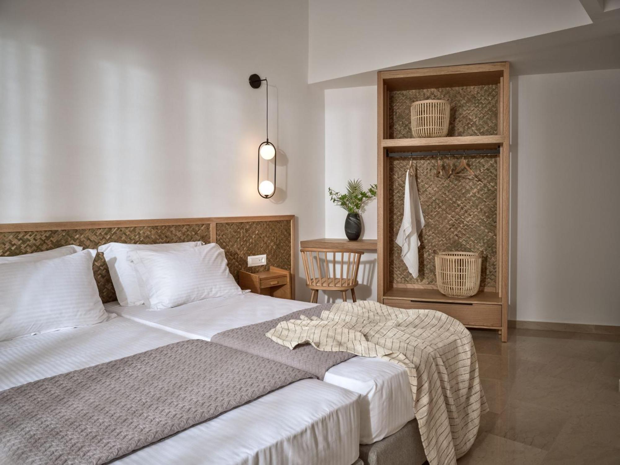 Villa La Maison Du Maire - Luxury With Private Pool, By Zantewize *